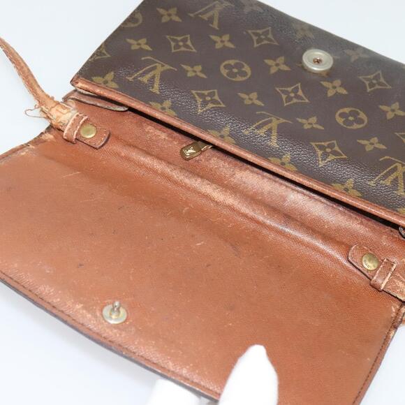 LOUIS VUITTON Monogram Bordeaux 24 Shoulder Bag M51798 - Picture 9 of 16